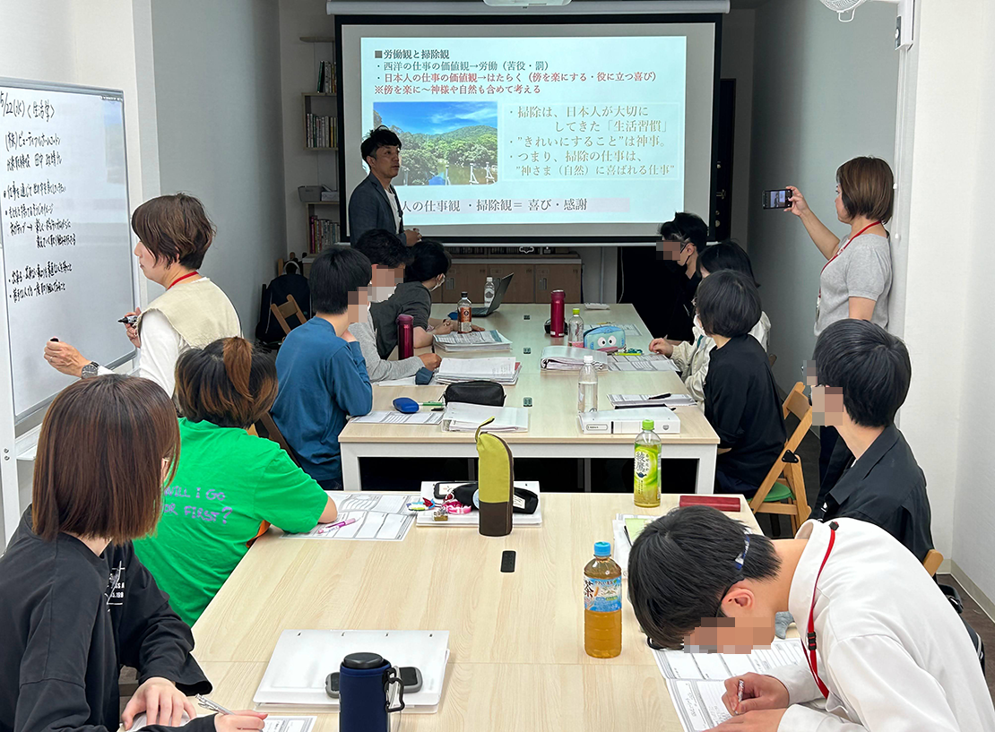 ASTAGE Collegeの社会体感プログラム